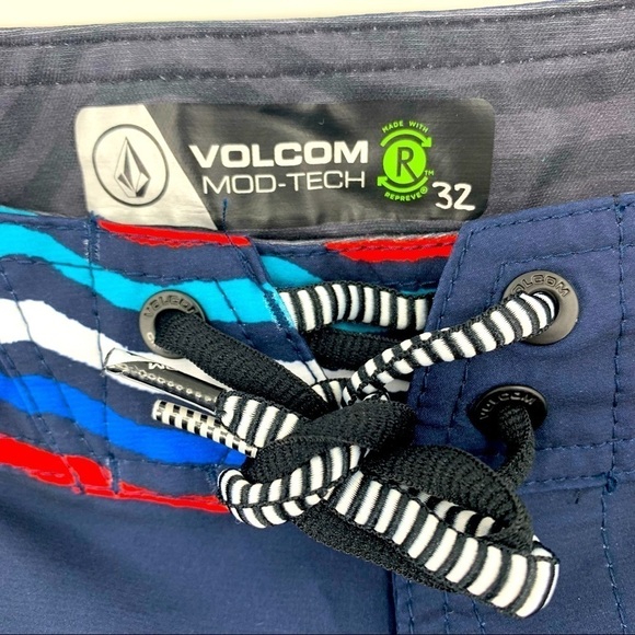 Volcom Swim Suit - Picture 4 of 4